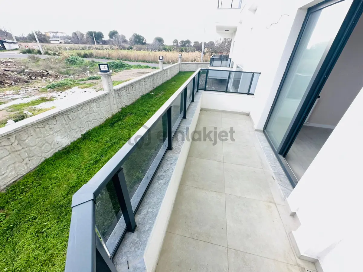 Edremit Cennetayağında 2+1 Sıfır Satılık Daire - 26