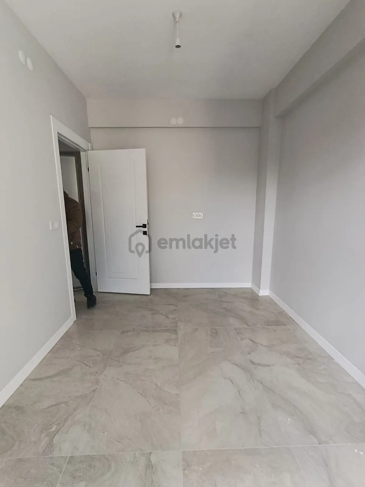 Şirintepe Mahallesinde Satılık 1+1 Sıfır Daireler - 6