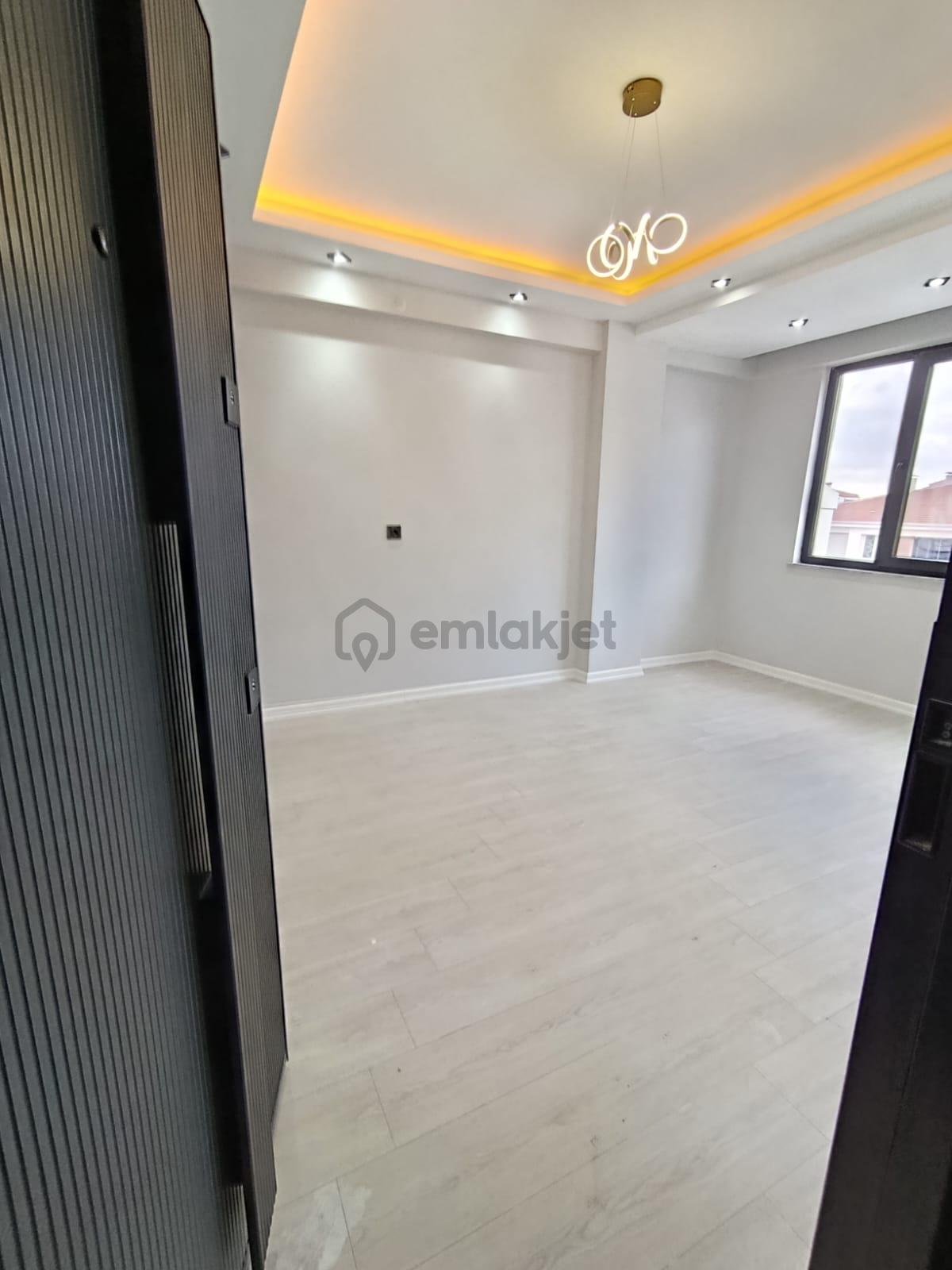 Çamlıca Mahallesinde Sıfır 4+1 Dubleks Daire - 8