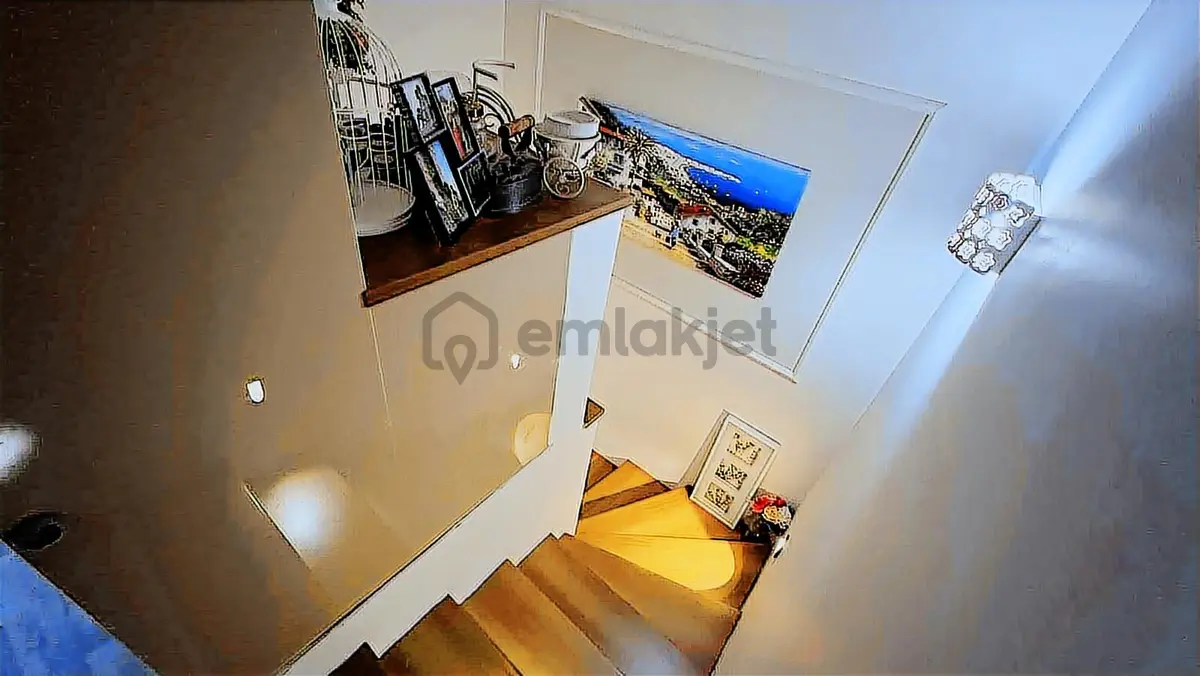 Bornova Veranova Sitesi'nde 2+1 Satılık Dubleks Daire - 34