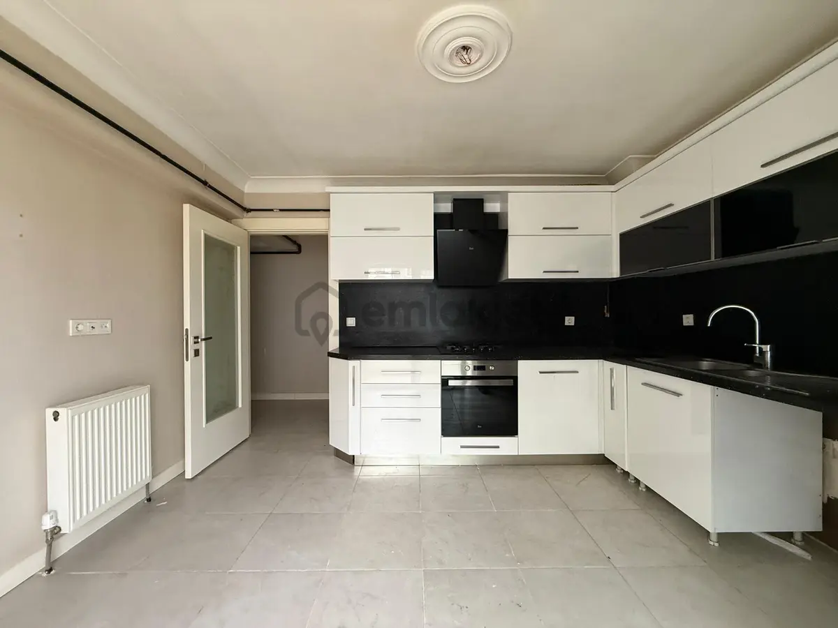 Bademlik Mahallesi'nde Ön Cephe Full Yapılı 4+1 Daire! - 5