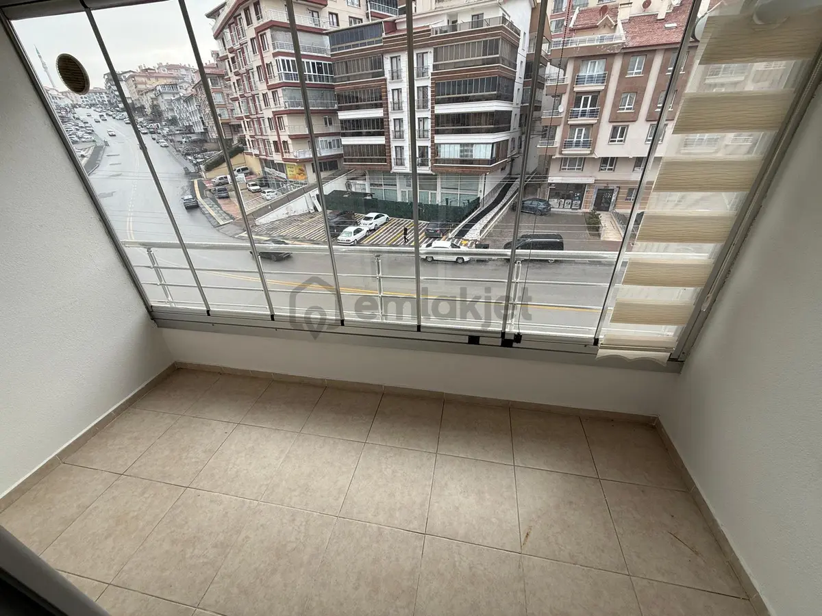 Bademlik Mahallesi'nde Ön Cephe Full Yapılı 4+1 Daire! - 8