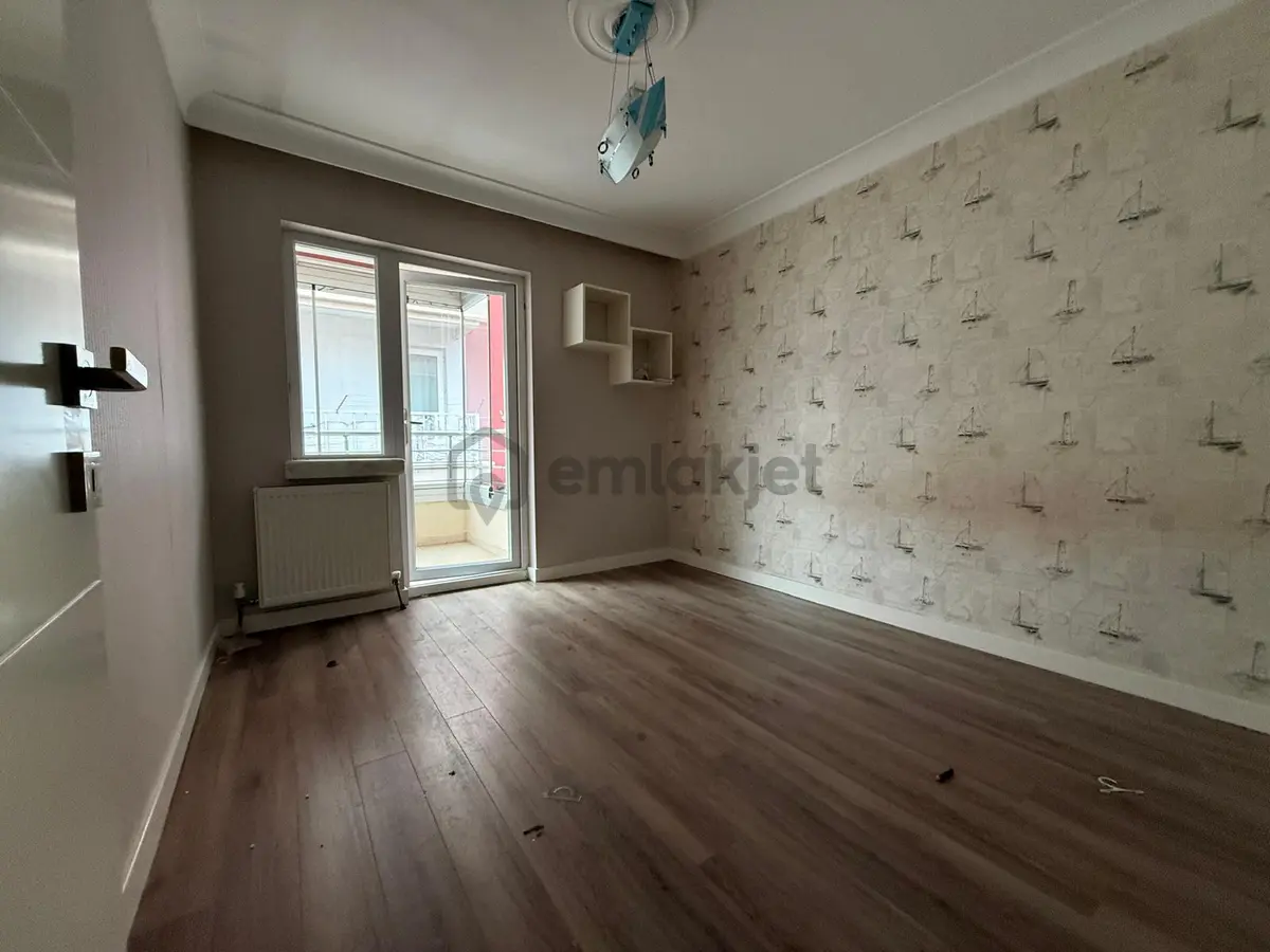 Bademlik Mahallesi'nde Ön Cephe Full Yapılı 4+1 Daire! - 26