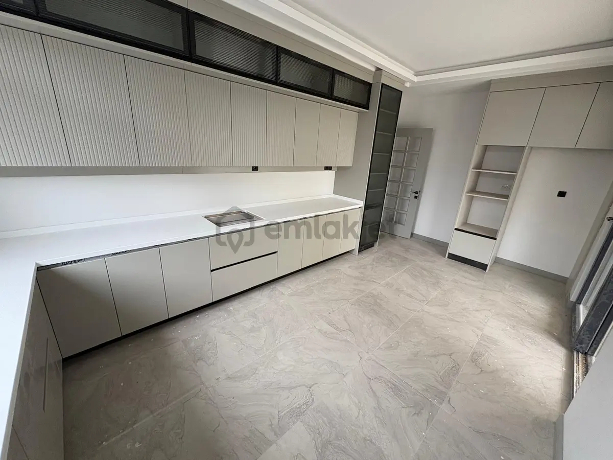 Sym'den Bağlıca Mh Ebeveny B. Giyinme Odalı 3+1 Villa - 5