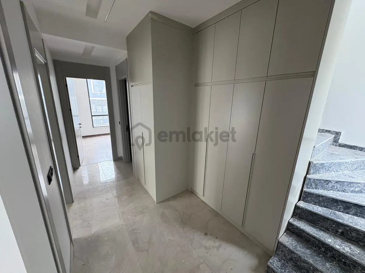Sym'den Bağlıca Mh Ebeveny B. Giyinme Odalı 3+1 Villa - 21