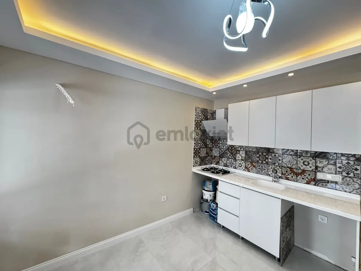 Denize Yürüme Mesafesinde Satılık 1+1 Daire - 3