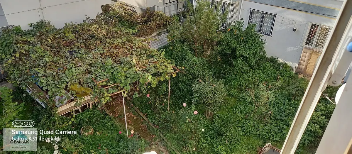 Gemlik Kumlada 2. Kat 3 Cephe 2 Balkon Satılık Daire - 17