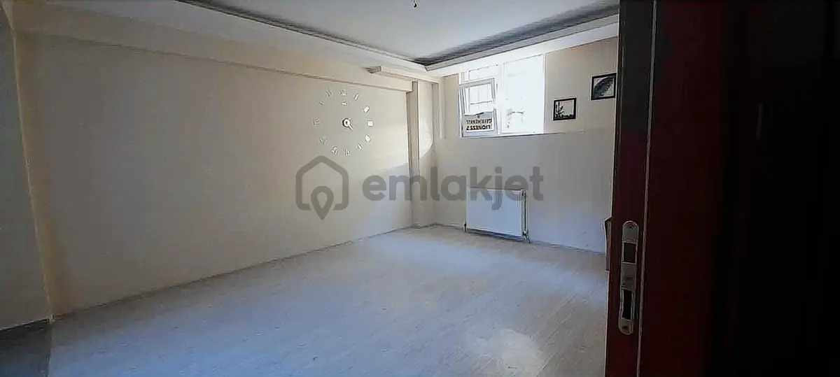 Emek De 1+1 Kiralık Giriş Kat Daire - 2