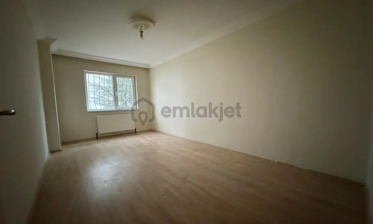 Ufuktepe Mahallesi'nde Kat Konumunda 3+1 Daire! - 6