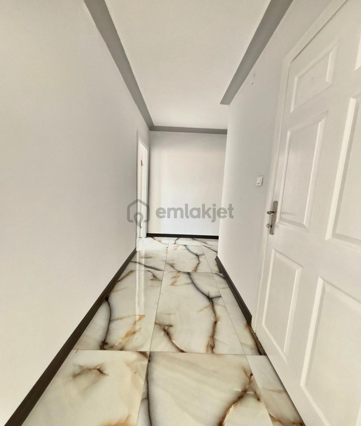 Ufuktepe Mahallesi Cadde Üzeri Full+full 3+1 Daire! - 27