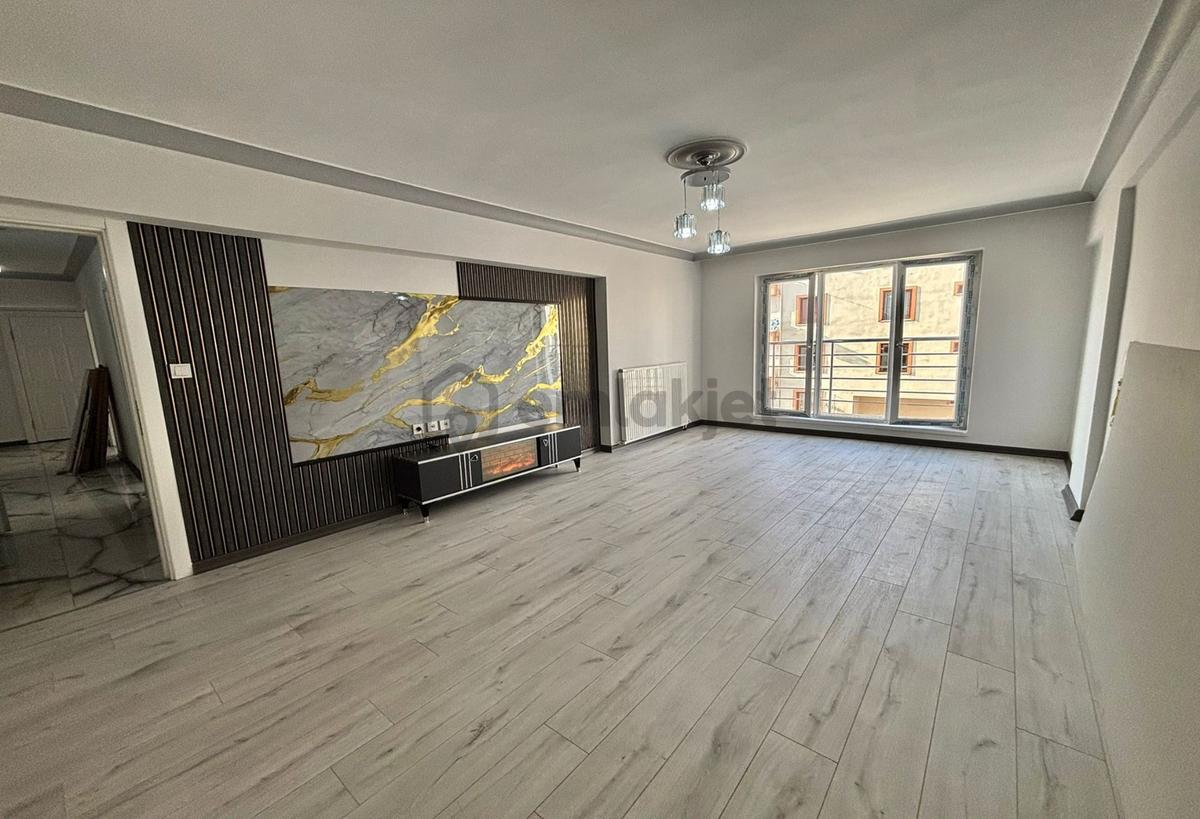 Ufuktepe Mahallesi Cadde Üzeri Full+full 3+1 Daire! - 11