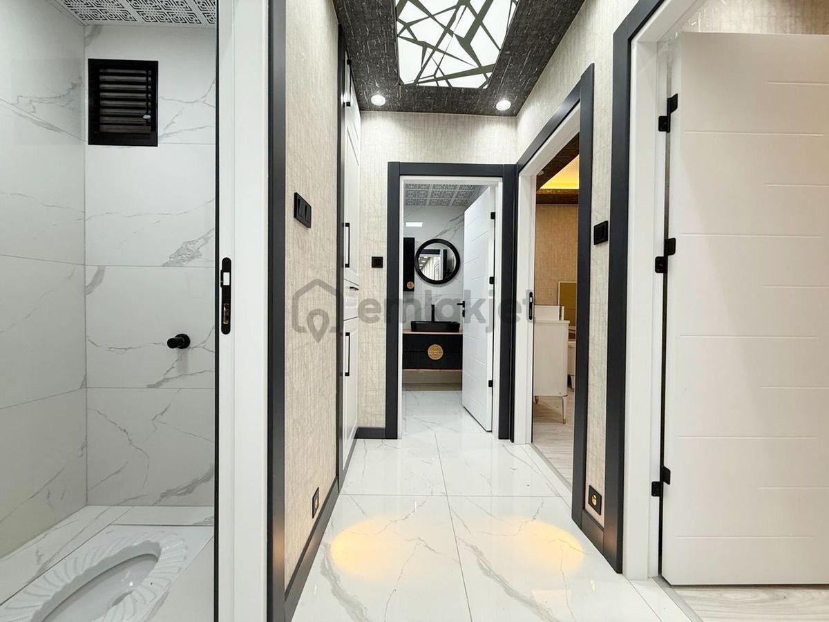 Kuşcağız'da Cadde Üzerinde Full+full Yapılı 3+1 Daire! - 34