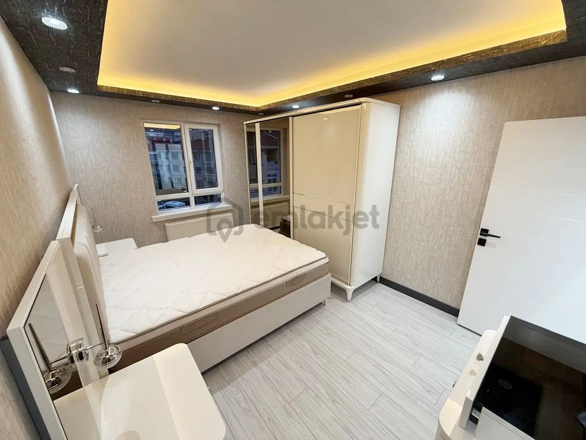 Kuşcağız'da Cadde Üzerinde Full+full Yapılı 3+1 Daire! - 24