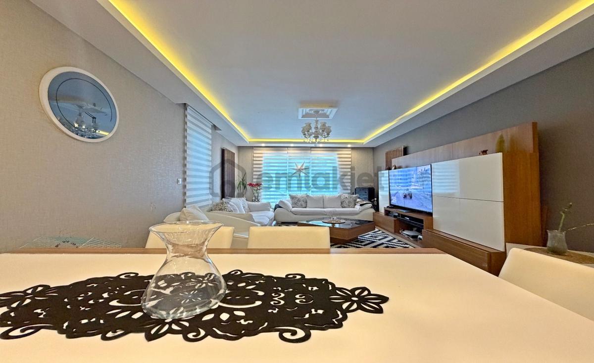 Atapark'ta E.banyolu Genç Binada Full+full Yapılı 145 M2 3+1 Daire! - 18