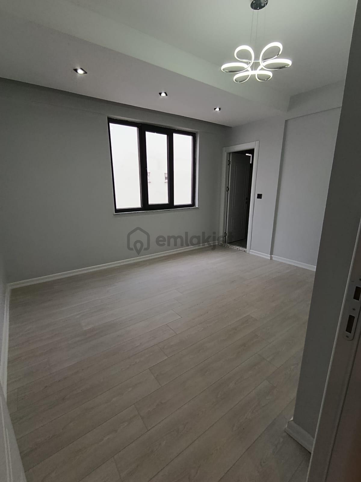 Çamlıca Mahallesinde 3+1 Sıfır Daireler - 8