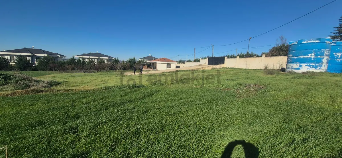 Çatalca Çakıl'da, İyi Konumda, İçinde 100 M² Yapı, %15 Yapı İzni - 9