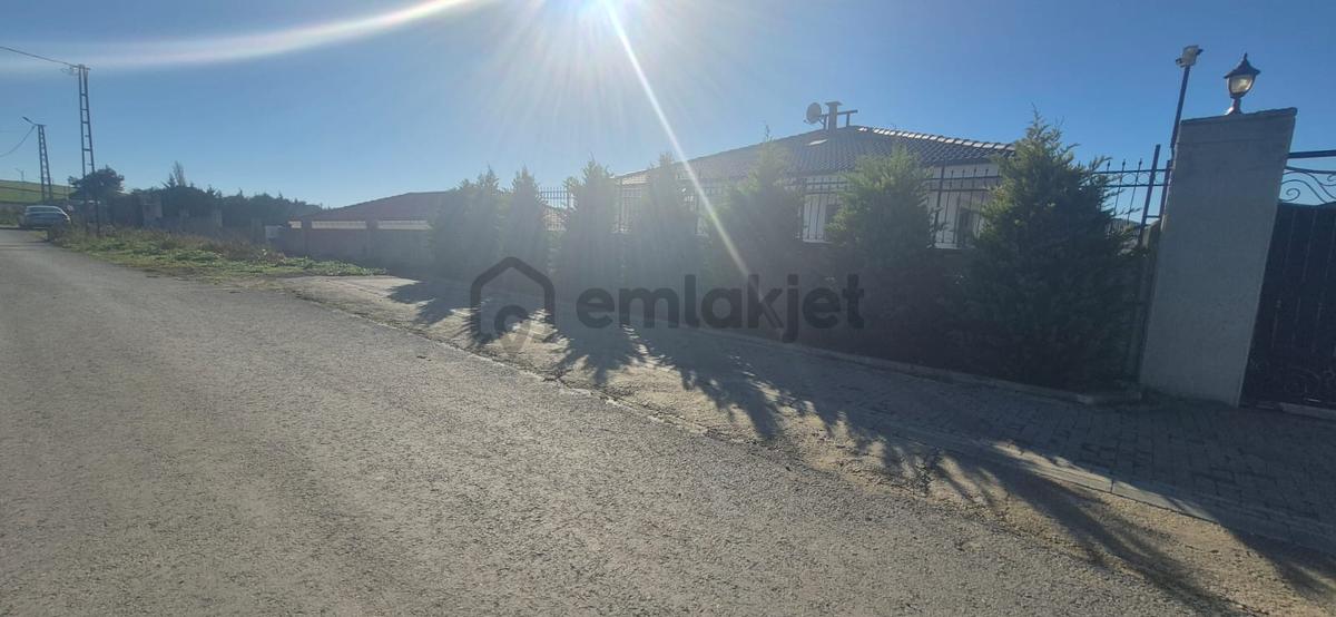 Çatalca Çakıl'da, İyi Konumda, İçinde 100 M² Yapı, %15 Yapı İzni - 22