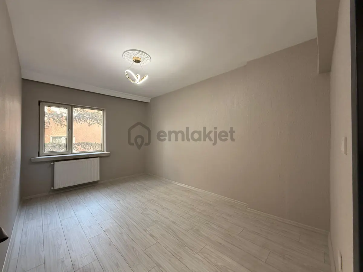 Esertepe Mahallesi'nde Ankara Manzaralı Geniş 3+1 Daire! - 12