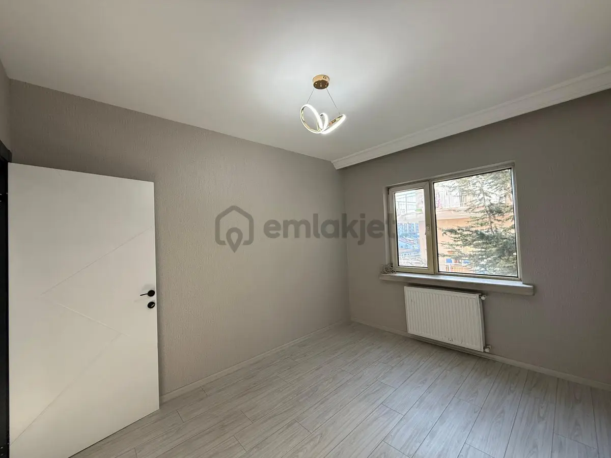 Esertepe Mahallesi'nde Ankara Manzaralı Geniş 3+1 Daire! - 14
