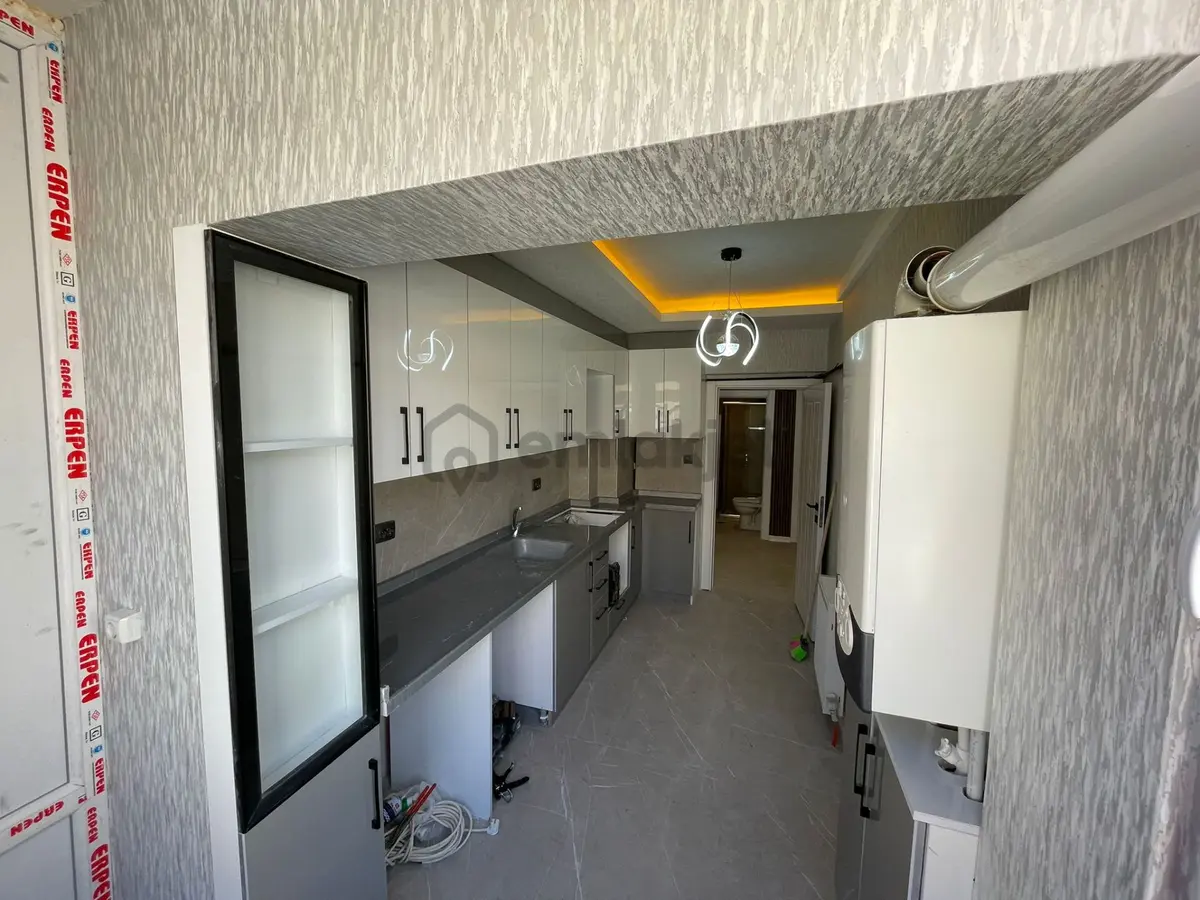 Esertepe Mahallesi'nde Full Yapılı Ön Cephe 3+1 Daire! - 4