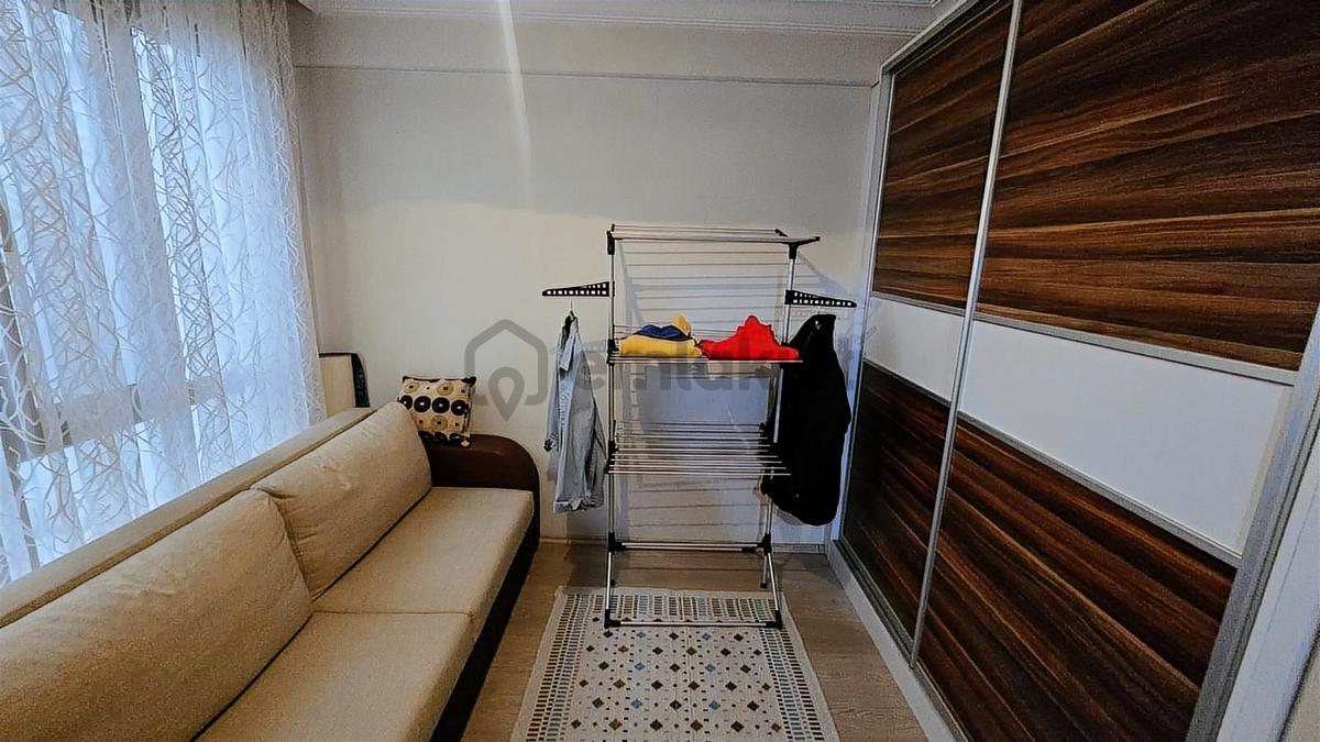 Saim Çıkrıkçı Caddesi Üzeri Genç Binada Geniş 3+1 Satılık Daire - 22
