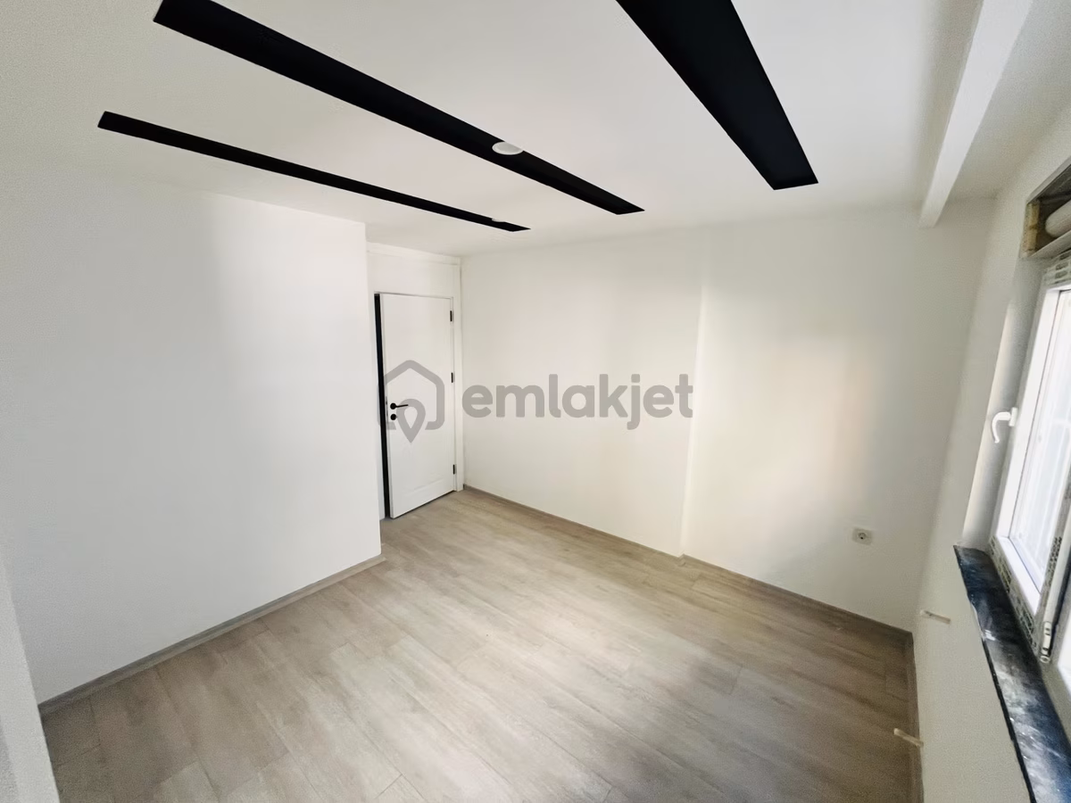 Cumhuriyette Katta Sıfır, Kullanışlı 1+1 Daire - 10