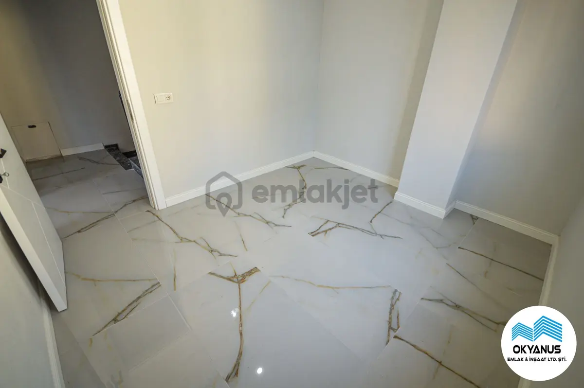 Kocaali De Bahçeli Şık Mutfak Dolaplarıyla 3+1 Villa - 18