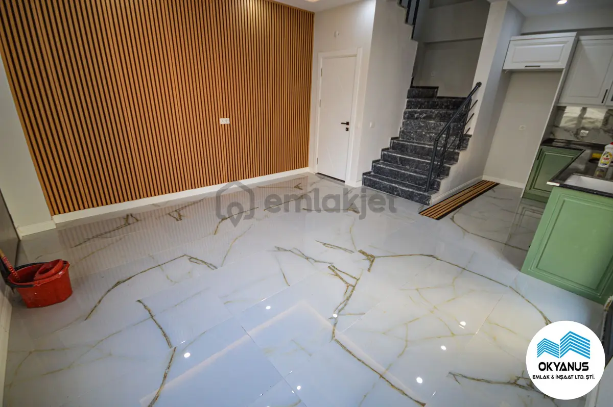 Kocaali De Bahçeli Şık Mutfak Dolaplarıyla 3+1 Villa - 10