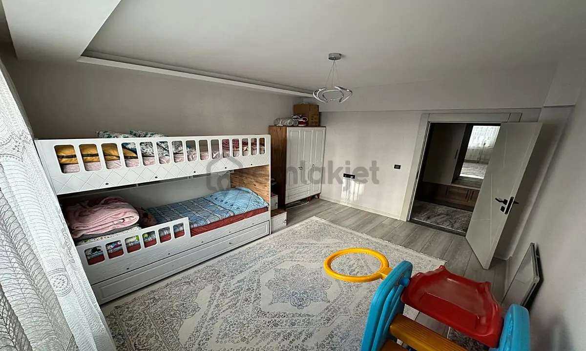 Karakaya Mahallesi'nde Full+ Full Yapılı Daire! - 18