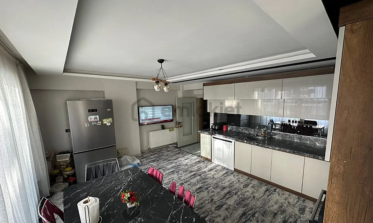 Karakaya Mahallesi'nde Full+ Full Yapılı Daire! - 4