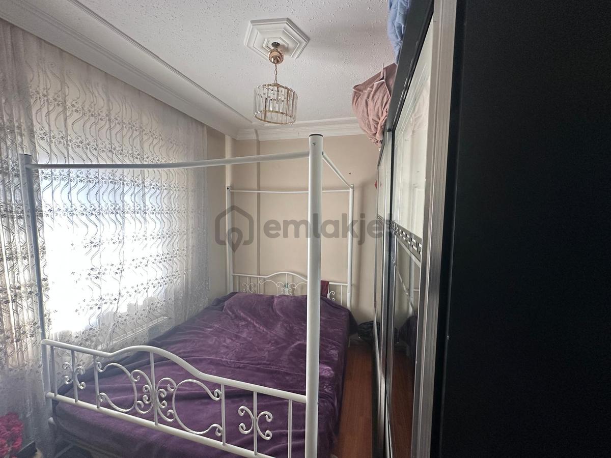 Üçkular Fg Tokide Aciil Acil Satılık 2+1 Bakımlı Daire!! - 9