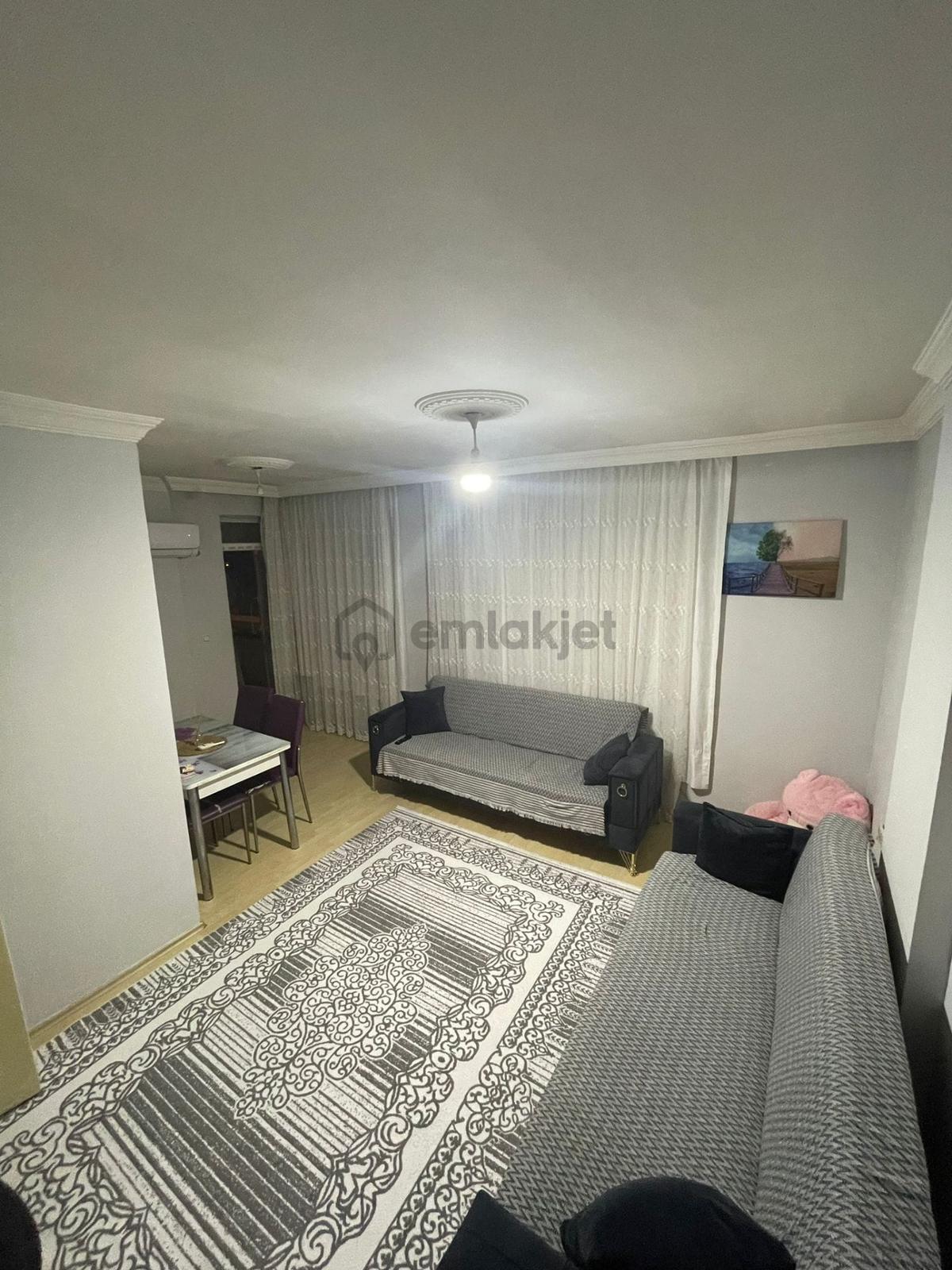 Cadde Üzerinde Fırsat 5+2 Daire - 16
