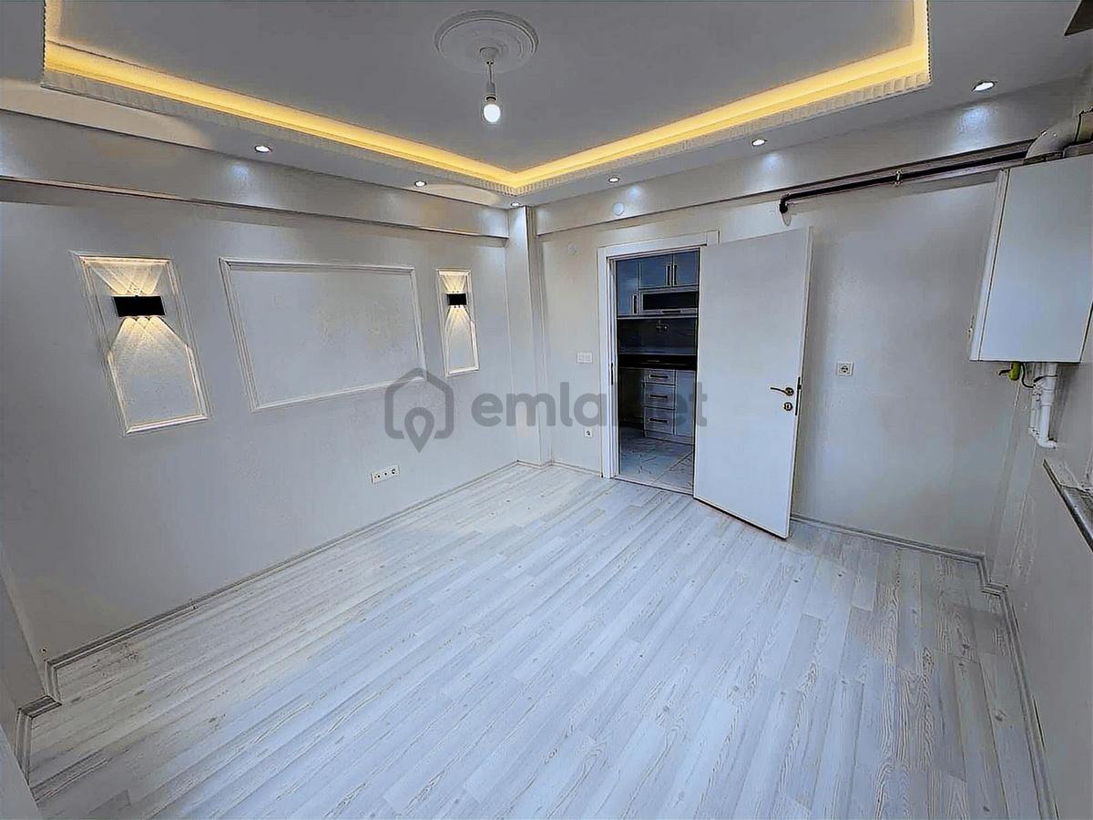 Hürriyetcemilbengücaddesinde Metro Dibinde32binkiracısatılık1+1 - 14