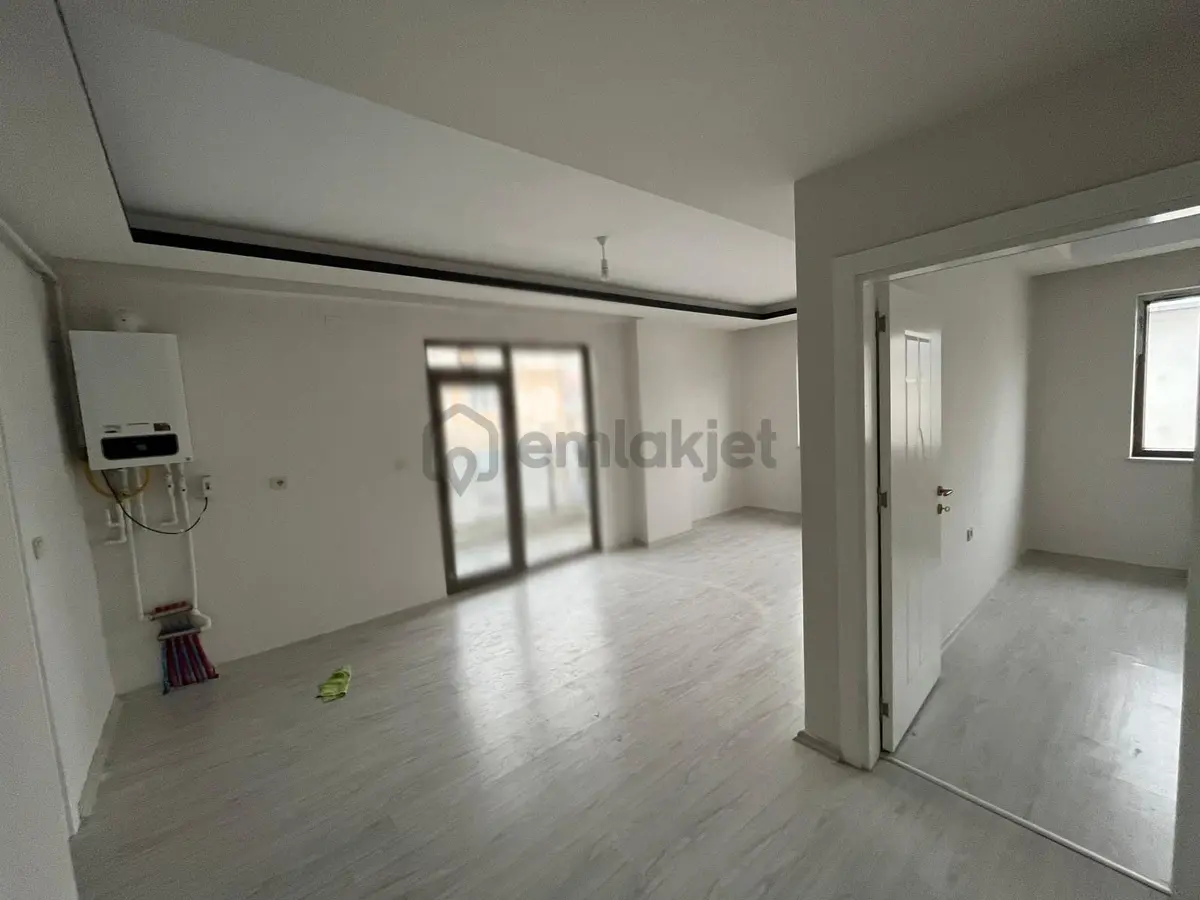 Halilağa Mahallesinde Yeni Yapı 2+1 Satılık Daire - 2