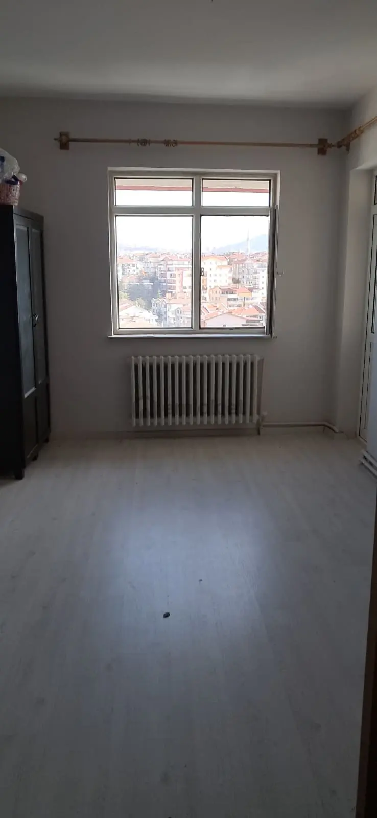 Bağlarbaşında 3+1 Katta Manzaralı Daire - 19