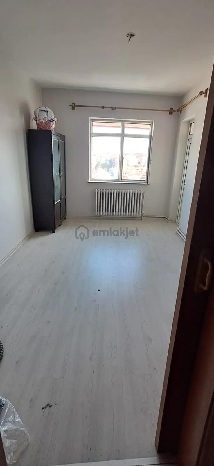 Bağlarbaşında 3+1 Katta Manzaralı Daire - 22