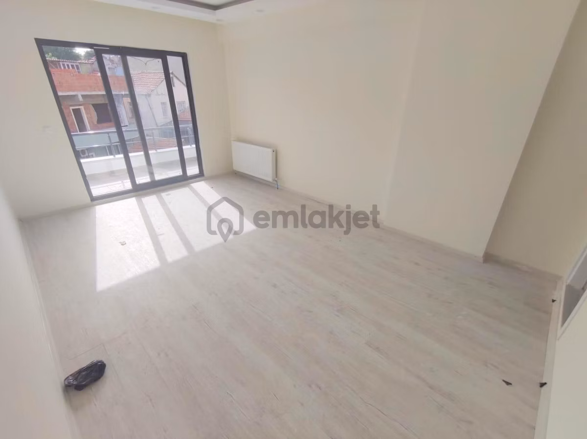 🟢🟣edremit'te Ebeveyn Banyolu Arakat Geniş 1+1 Daire Fırsatı - 10