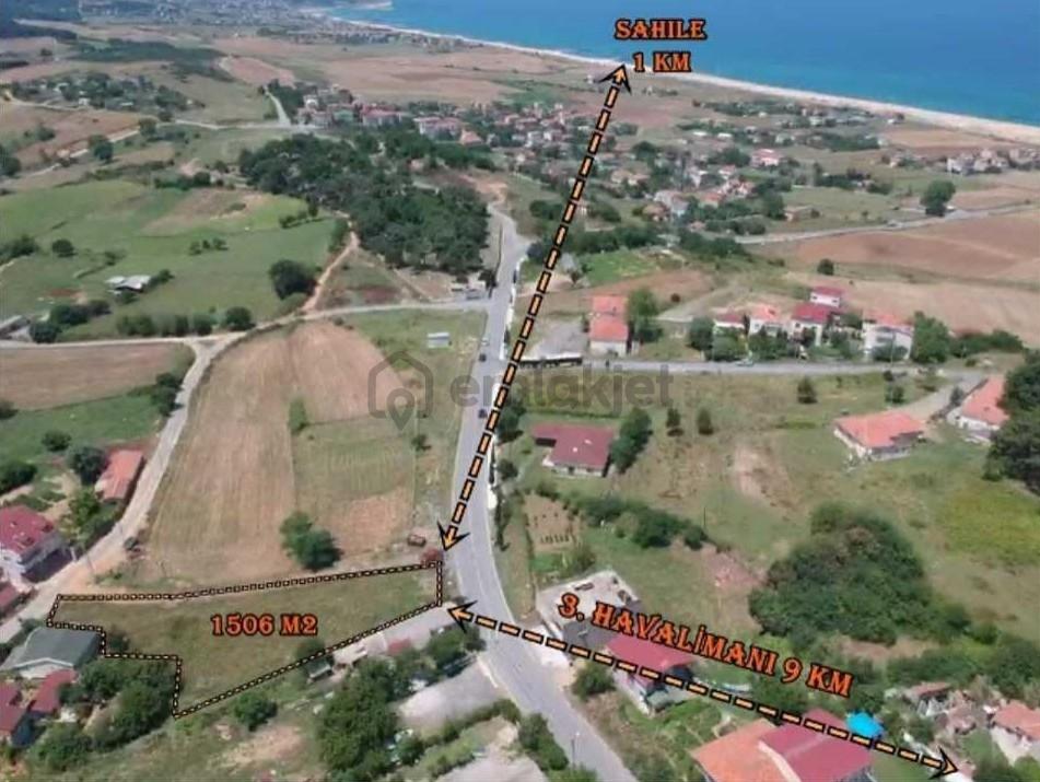 Arnavutköy Yeniköy'de 1506 M2 Satılık Arsa