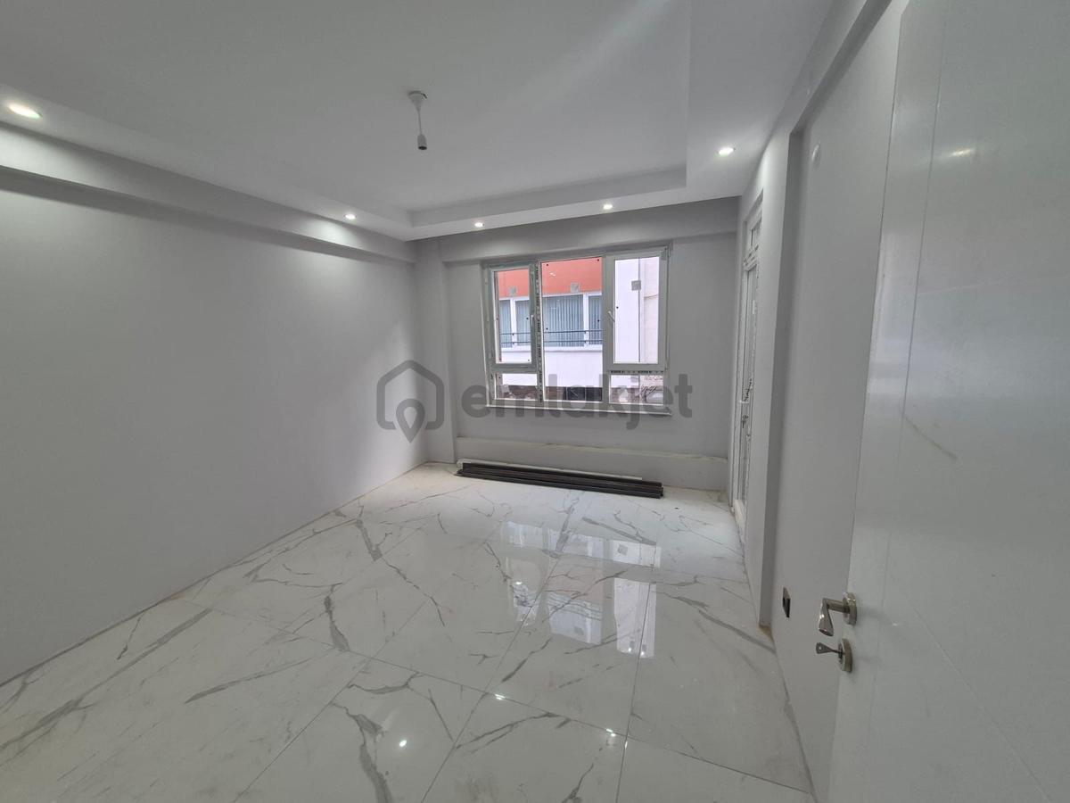 Çamlıca Mahallesinde Satılık 2+0 Daireler