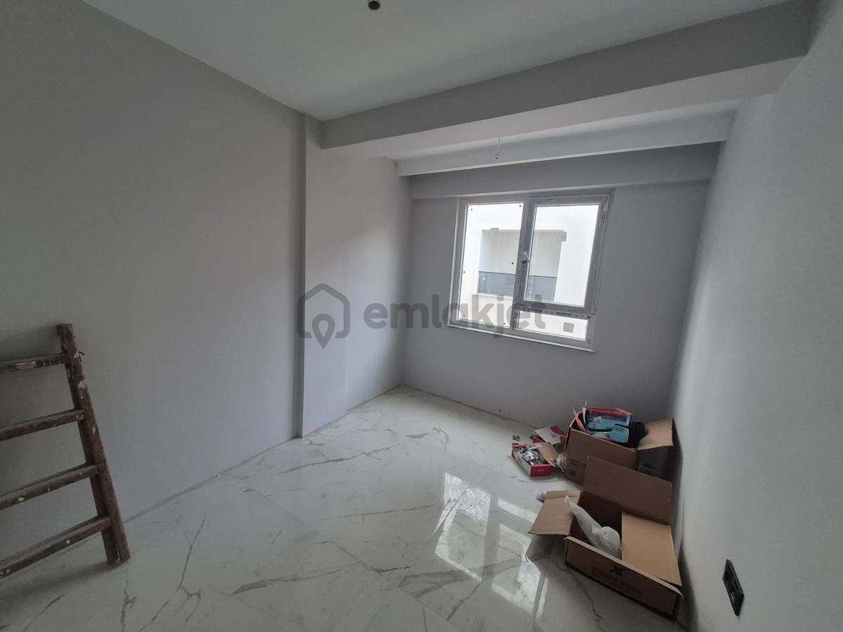 Çamlıca Mahallesinde Satılık 2+0 Daireler - 7