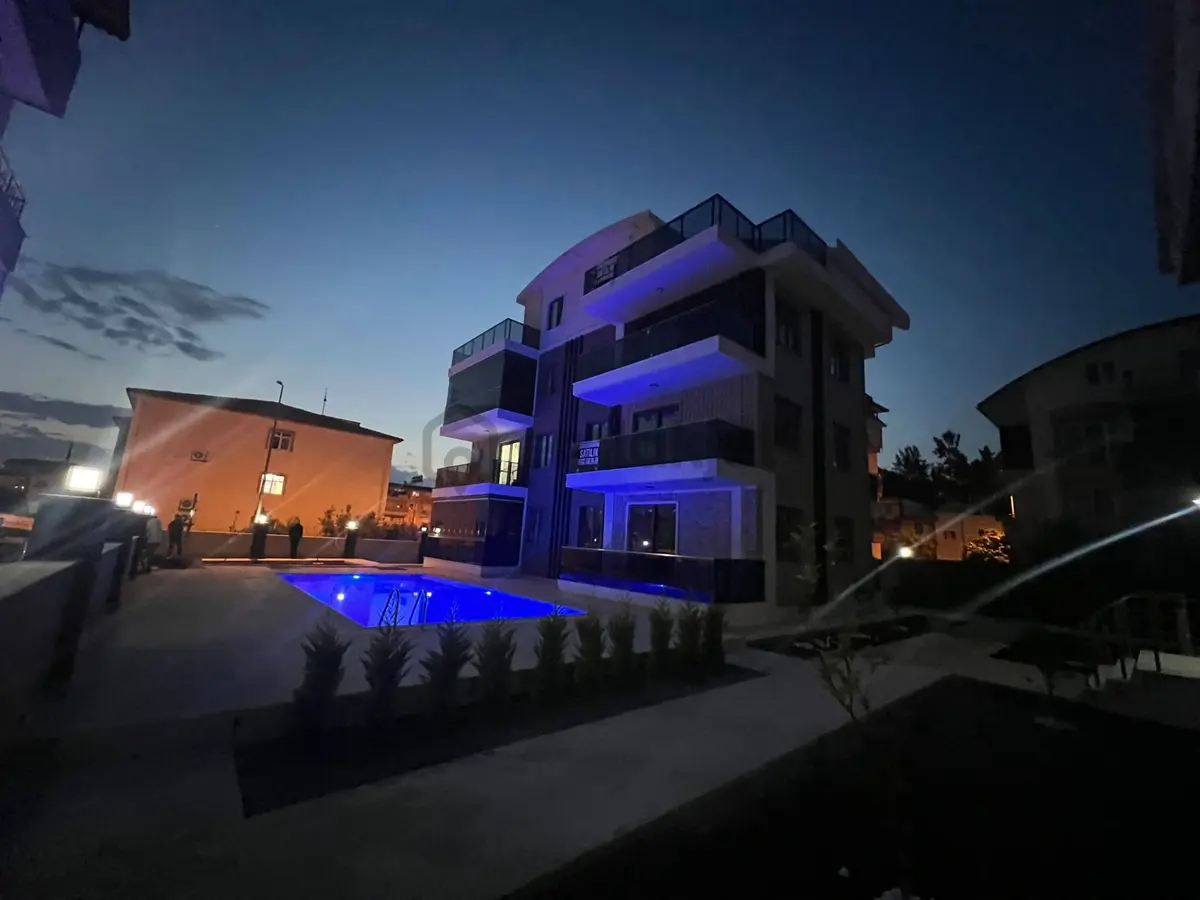 Site İçi Lüx Eşyasız Satılık Daire - 9