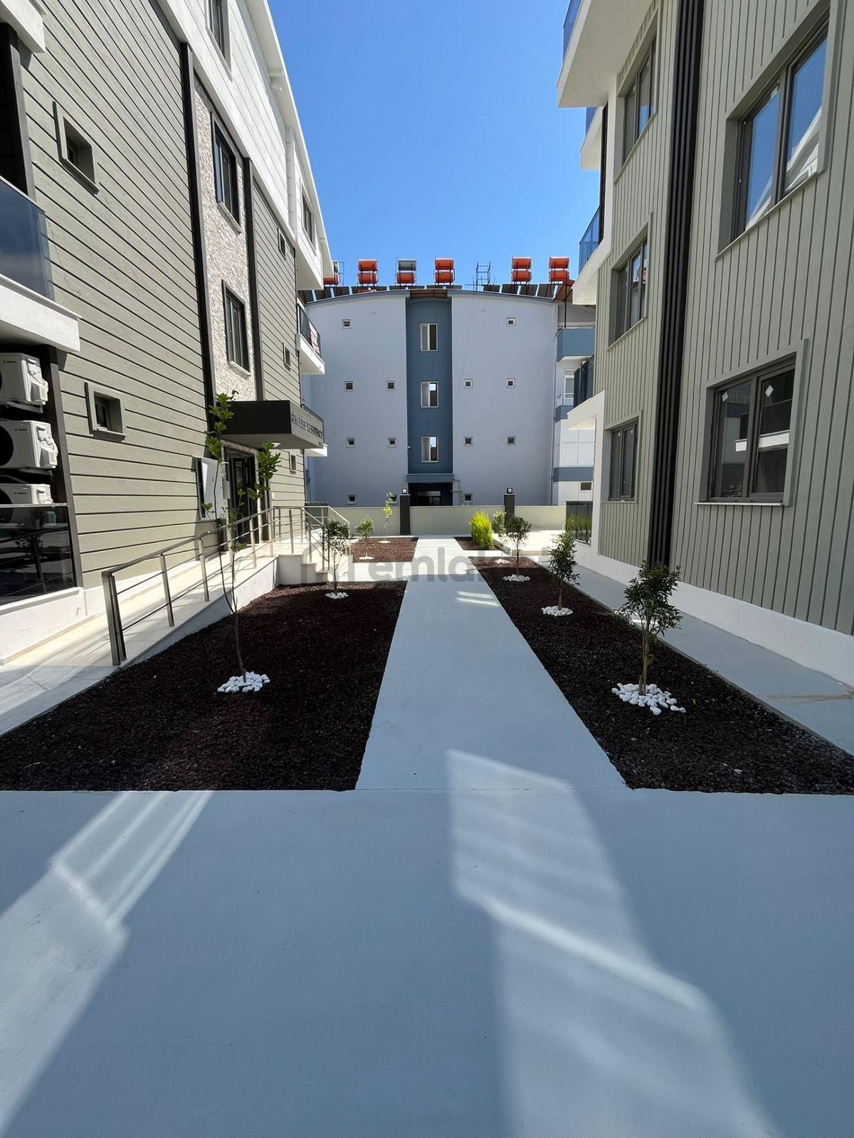 Site İçi Lüx Eşyasız Satılık Daire - 4