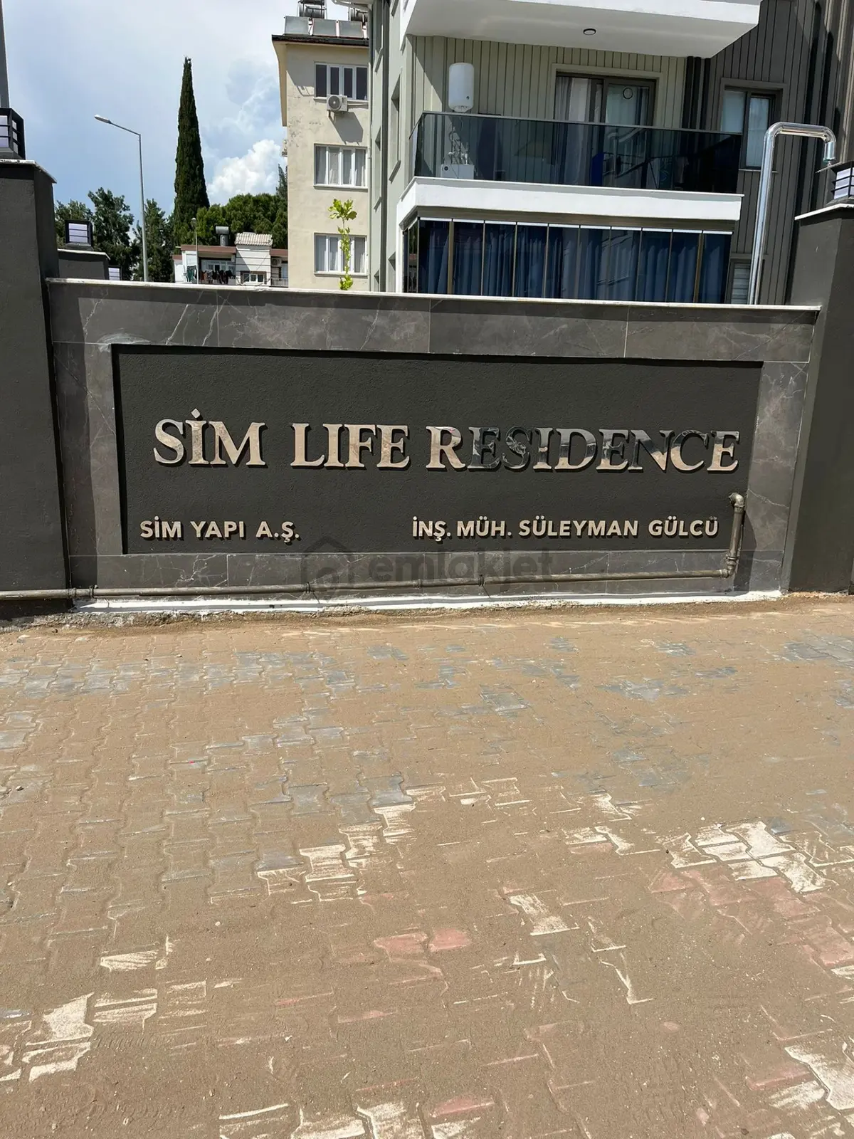 Site İçi Lüx Eşyasız Satılık Daire - 2
