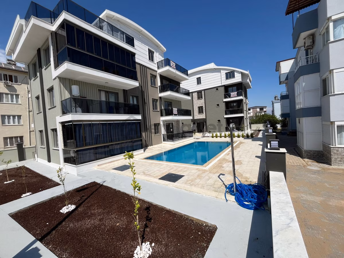 Site İçi Lüx Eşyasız Satılık Daire - 7