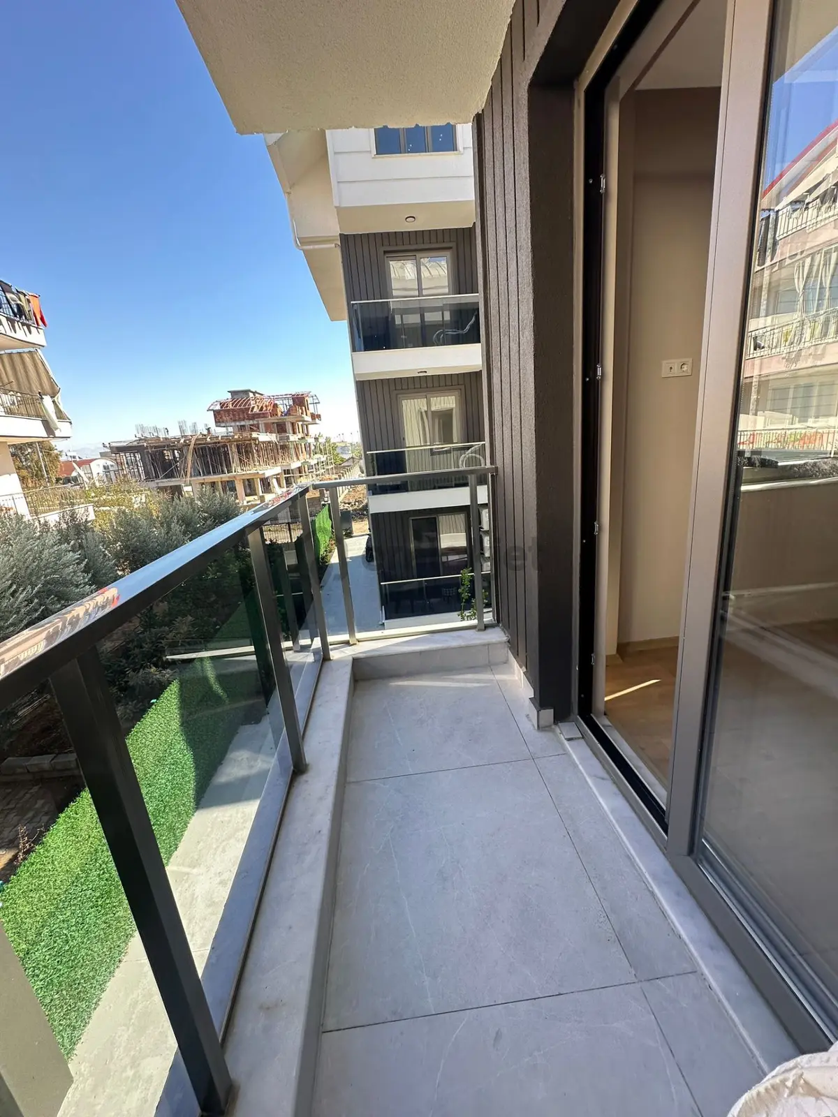 Site İçi Lüx Eşyasız Satılık Daire - 18