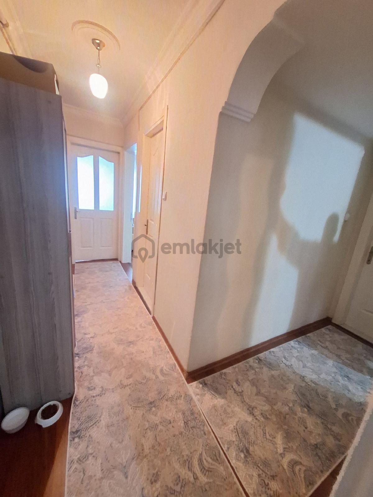 Yeşilyurt Vatan Mahallesinde 3+1 Arakat Doğalgazlı - 23