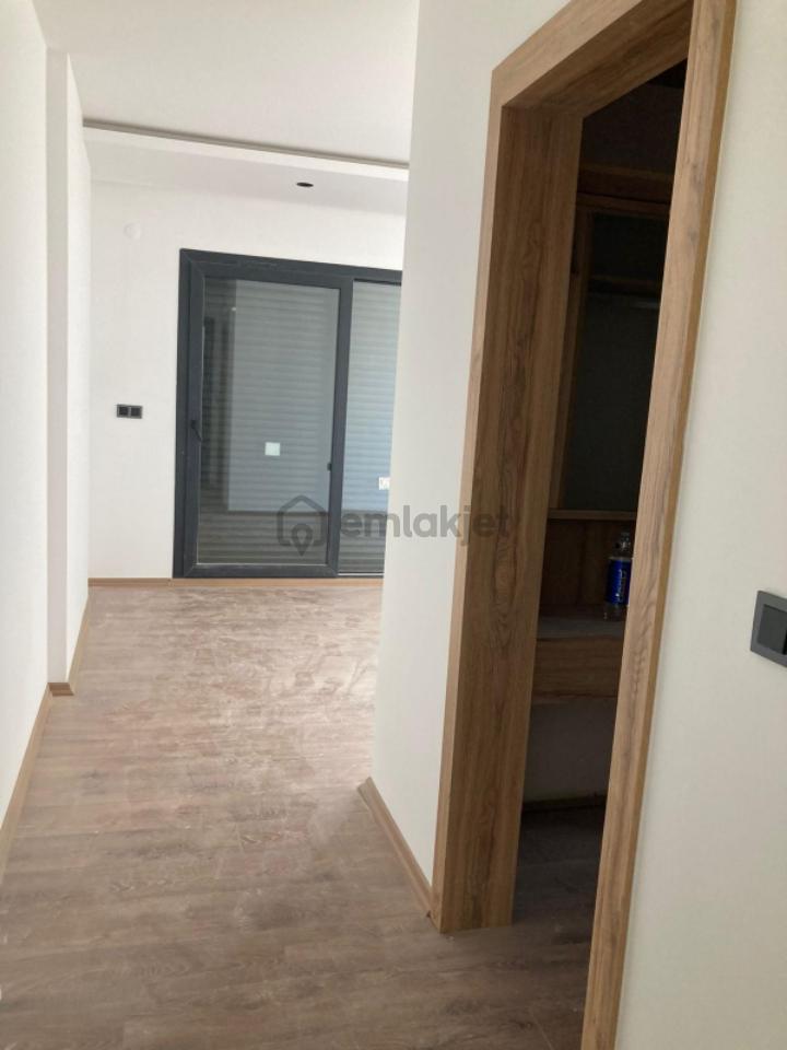 Nezih Bir Sitede 4+1 Satılık Villa - 15
