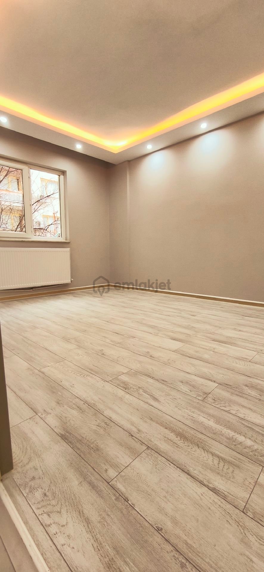Bilginoğlu Emlaktan Mutlu Mahallesi'nde 3+1 A - 23