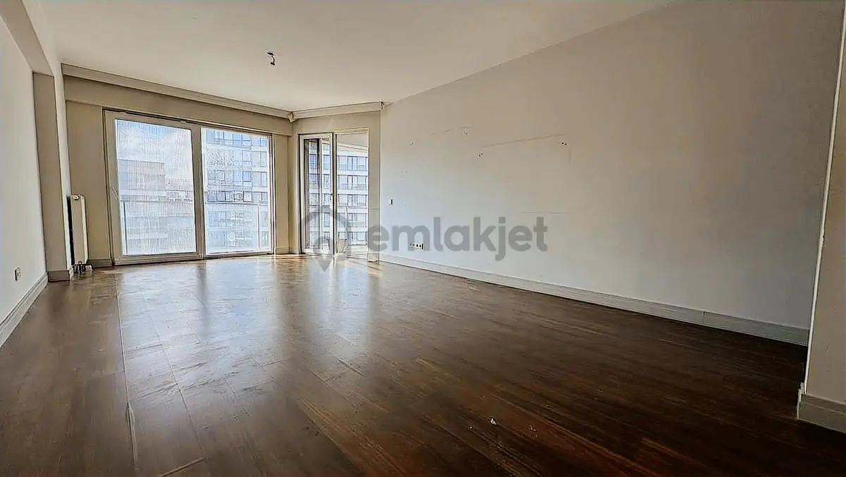Suryapı Corridor Da Satılık 3+1 157m2 Balkonlu Daire Güneşli - 21