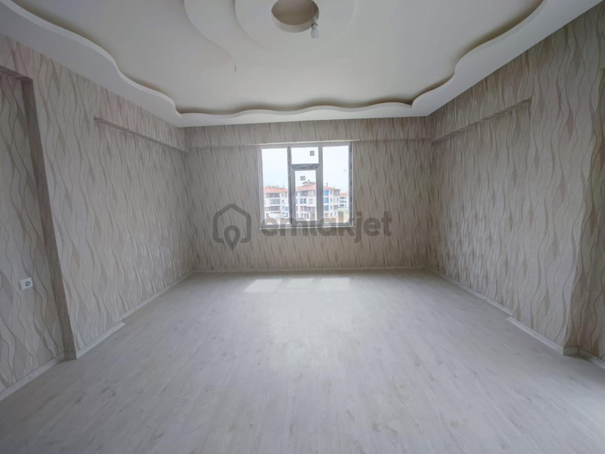 Parsana Mahallesi Site İçi Ara Kat 3+1 Daire - 8
